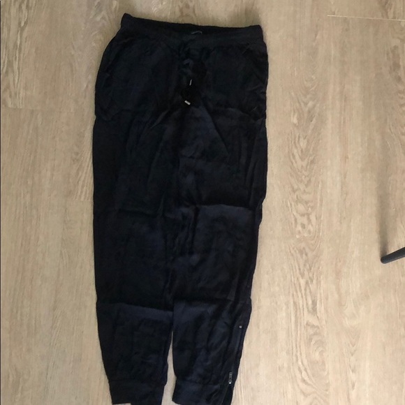 Forever 21 black pants - Picture 4 of 4